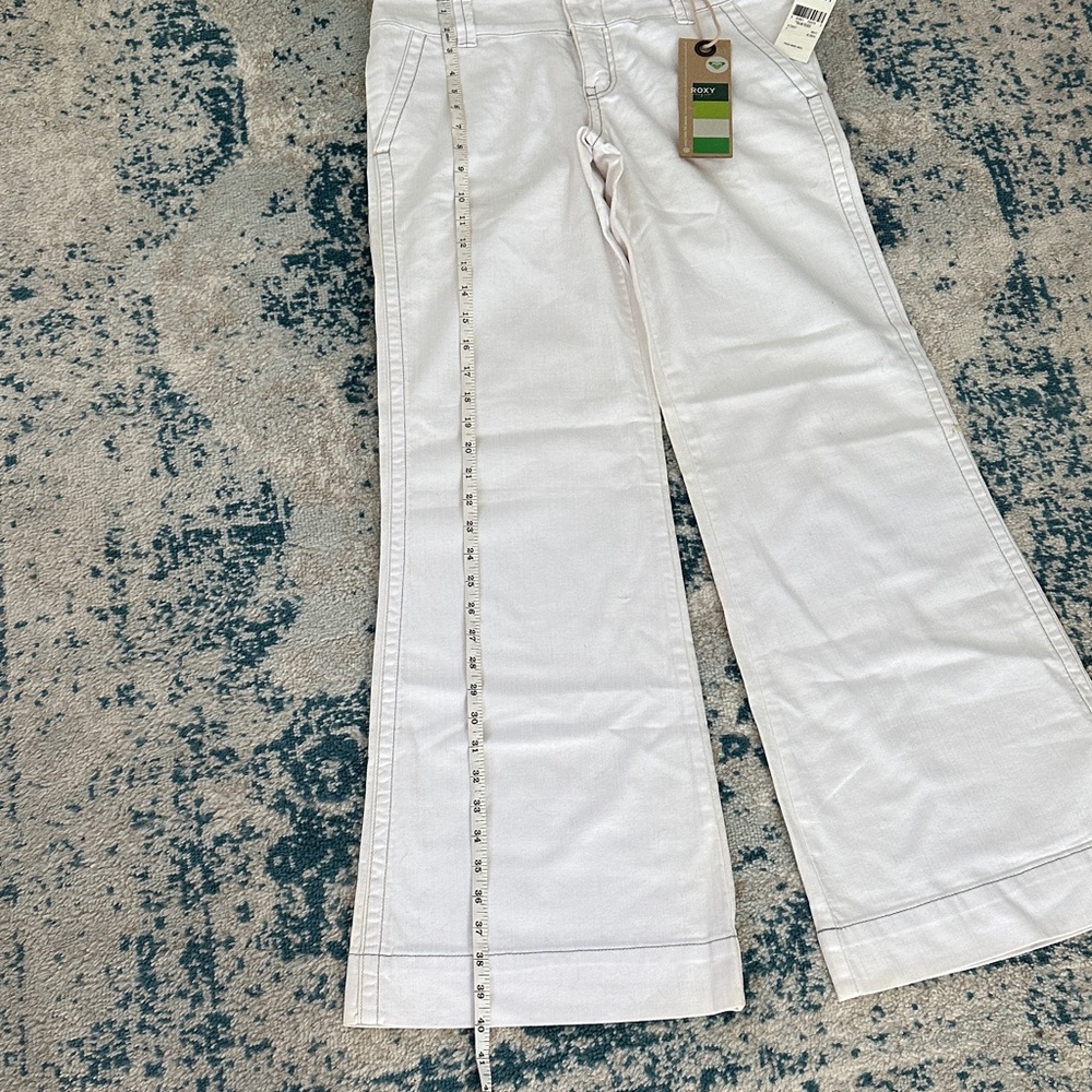 Roxy Women's Flare Jeans in white NWT size 7 y2k - Picture 3 of 9